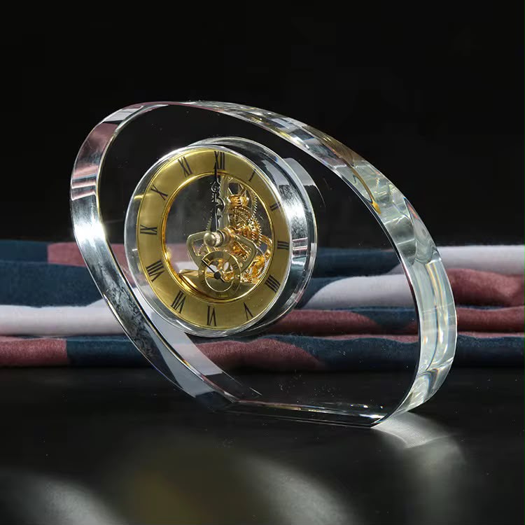 LUXURY CRYSTAL CLOCK