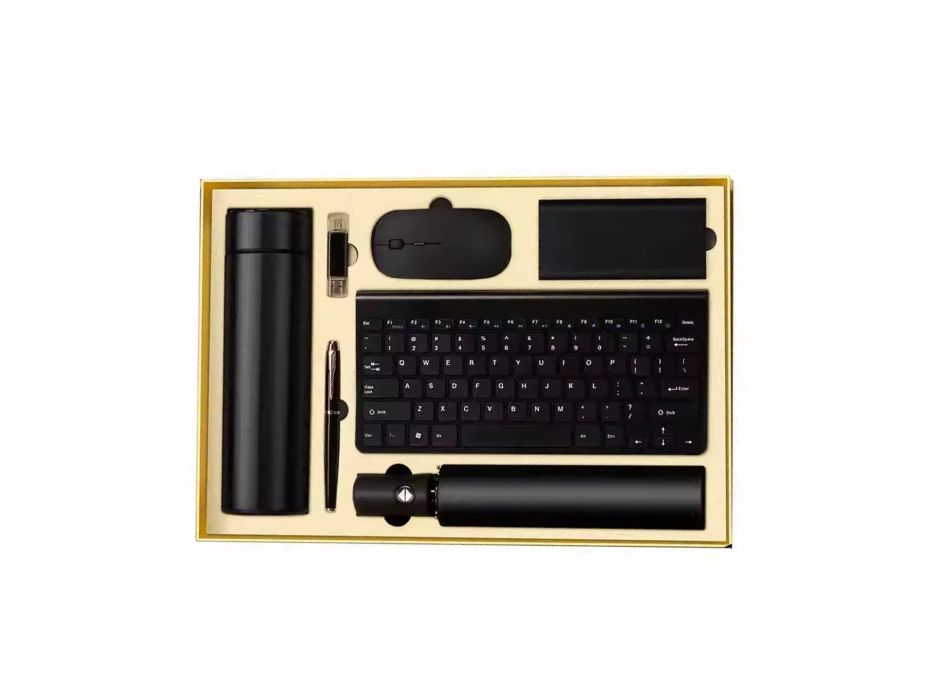 Ultimate Executive Tech & Lifestyle Gift Set